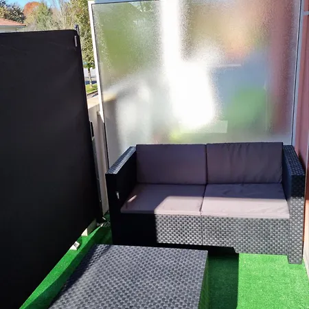 Apartment La Jacuzzi Pau